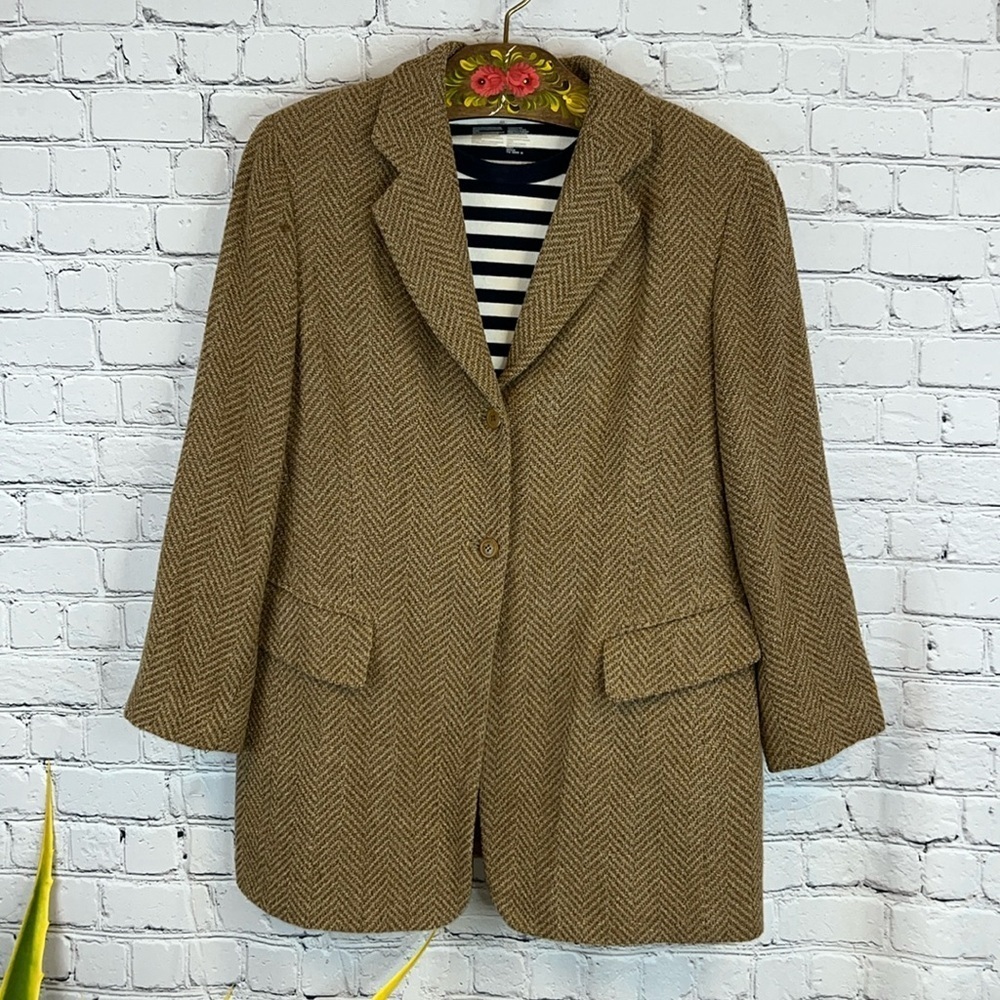 EMANUEL UNGARO Bouclé Tweed Wool Blend Jacket Tan Beige Blazer Size 14